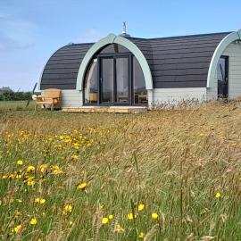 Evas Howe Lodge, Hotel in Orkney