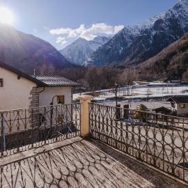 Cresta Rossa, hotel i Antronapiana