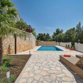 Heavenly Dream House With Pool
