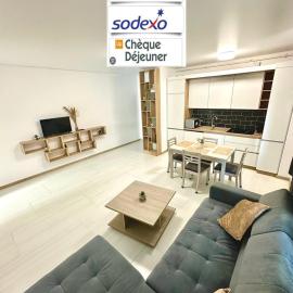 B2 Boutique Apartments, hotel in Năvodari