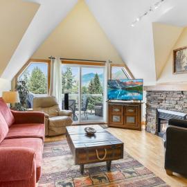 Heron Point by StayIn, hotell i Invermere