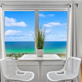 Stunning condo in Pinnacle Port, Panama City Beach