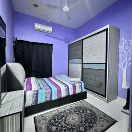 NSAFF Homestay UTHM, hotel in Parit Raja