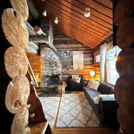 Luosto में, होटल Luosto Jylhäkelo - a cozy loghouse in the heart of Lapland