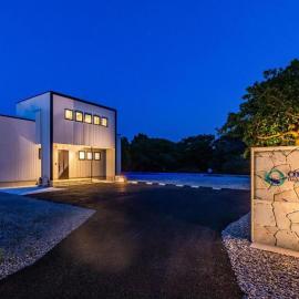 美ら海水族館まで車で3分の好立地ジャグジー付きの1棟貸Suppai Resort Okinawa, hotel u gradu 'Motobu'