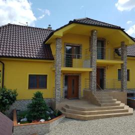 Villa Natali Podhájska, hotel a Podhájska