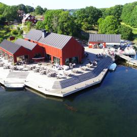 Tjärö Hotell & Vandrarhem, hotel en Trensum