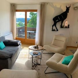 Viesnīca Appart proche plage, piscine et base nautique pilsētā Malbusona