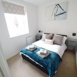 Reigate - Lovely modern serviced apartment by Mobius Property, hotell i Reigate