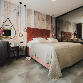 ROSE LUXURY APARTMENT & 24h self check-in with private parking, hotel a Banská Bystrica