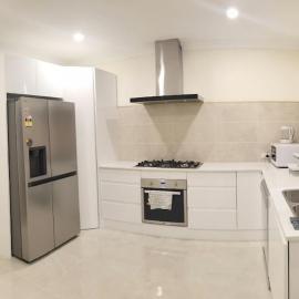 Quite and friendly house, hotel din Noble Park