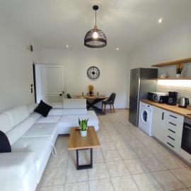 Marios Family House 1