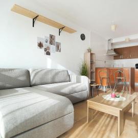 GALIHOST - Apartamento con terraza en Barrantes