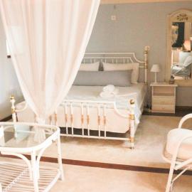 ZOE, hotel em Keramoto