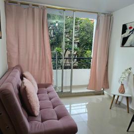 Cálido y moderno lugar Sabaneta, hotelli kohteessa Sabaneta