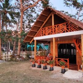 John and Novy Camotes Beach Bungalows
