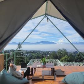 Tepas Glamping, hotel v destinácii Ciburial