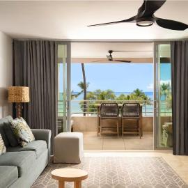180 Ocean views Luxe condo Steps to Beach, hotel v destinaci Kihei