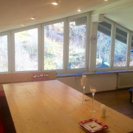 Large spacious apartment, 50m to the ski lift!