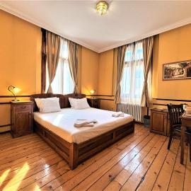 L'Opera Guest House, hotell i Sofia