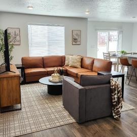 Game Room & Mountain View: Cedar City Townhome, hotel u gradu Sidar Siti