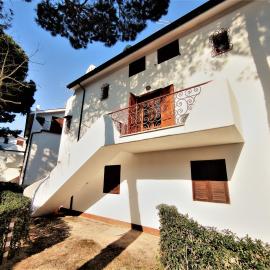 RESIDENCE El Patio C-4، فندق في روسولينا ماري