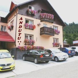 Anduțu, hotel a Buşteni