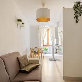 Dolce Riva Downtown apartment