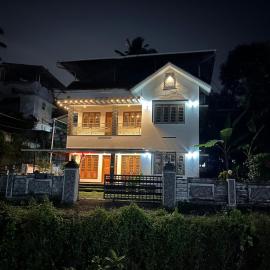 Safari Homestay, Malayattoor