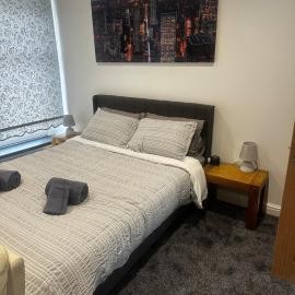 Town Centre Cosy Flat