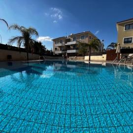 Déjà Blue Apartment Kyklades BC7 - workspace, pool, gym, nearby beach