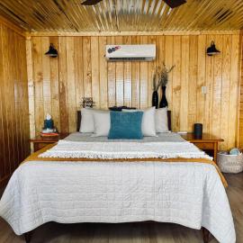 BRB - Cozy Bungalow at the Top of the Canyon, hotell sihtkohas Jasper