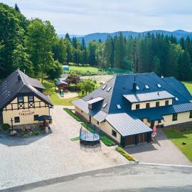 Penzion Chlustov – hotel w mieście Strážný