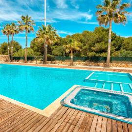 PRECIOSO DUPLEX EN CALA SANTANDRIA CON PISCINA Y WIFI