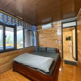 Du Già Ngọc Homestay, hotel in Yên Minh