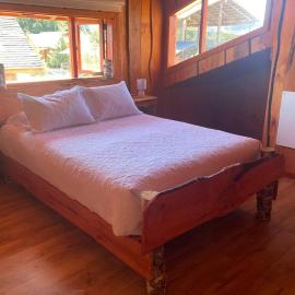 Kumewe Lodge & Cabañas, hotel u gradu Panguipulli