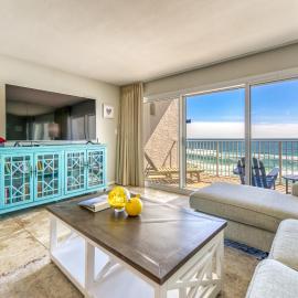 Beach House Condominiums B504 - Beachfront with Pool, Wi-Fi, & Beach Service