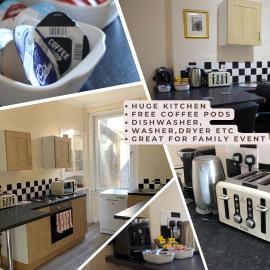 Beach & City Access - 2 Floors, Full Kitchen, Free Parking