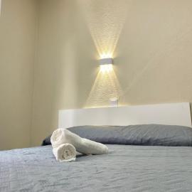 Hostal La Sierra Cabárceno, hotel sa Sarón