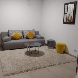 Wunderschöne Wohnung in ruhige Stadtviertel, Hotel in Maxhütte-Haidhof