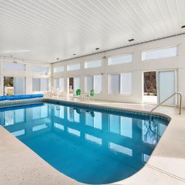 Adventure Awaits- Indoor pool & Pickle ball Court