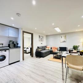 GoldersGreen Apartments by Sleepy