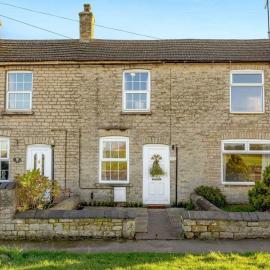 Jack's Cottage In Easton on the Hill, hotel u gradu Stamford