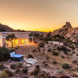 White Desert House Luxe Hideaway Views Spa