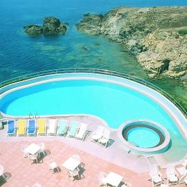 Zeeva Hotel and Resort, hotel in Torre Dei Corsari