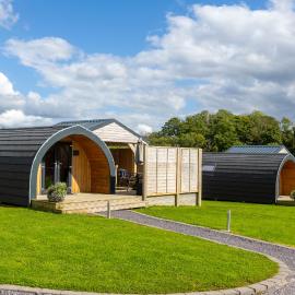 Fulshaw Mill Holidays, hotel in Stewarton