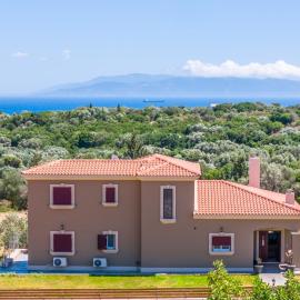 Villa Melina - 4 Bedrooms, Sleeps 10, hotel a Karavádhos