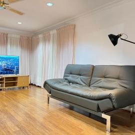 Hawker 4BR House, hotel a Canberra