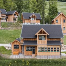 Chalet near Lake Grundlsee & Ski Lift