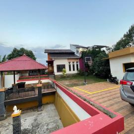 Tropica Villa, Kuningan